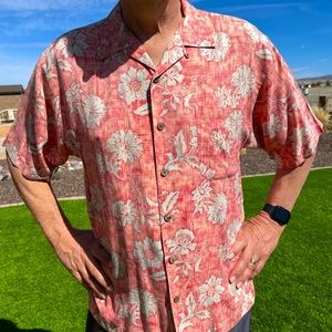 Vintage Men’s Tommy Bahama shirt